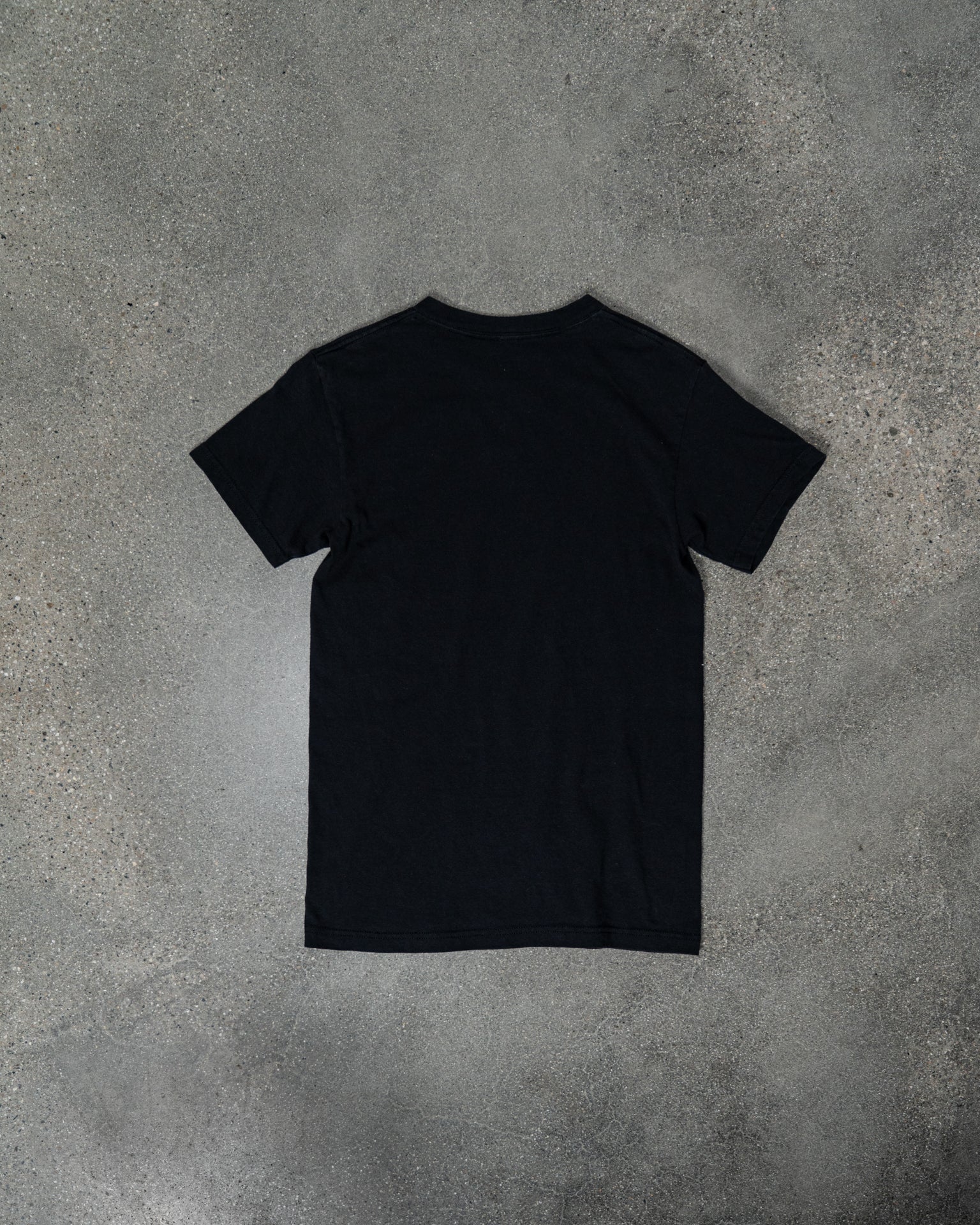 Vintage Halo 4 Tee – S - Milhouse Ltd Premium Gaming Product - Gifts for Gamers - Elevate your Gaming Setup