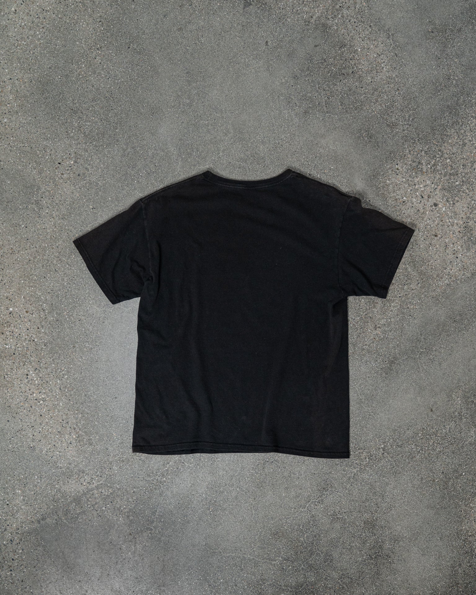 Vintage Fortnite Tee – L (Kids size - Runs XS Adult) - Milhouse Ltd Premium Gaming Product - Gifts for Gamers - Elevate your Gaming Setup